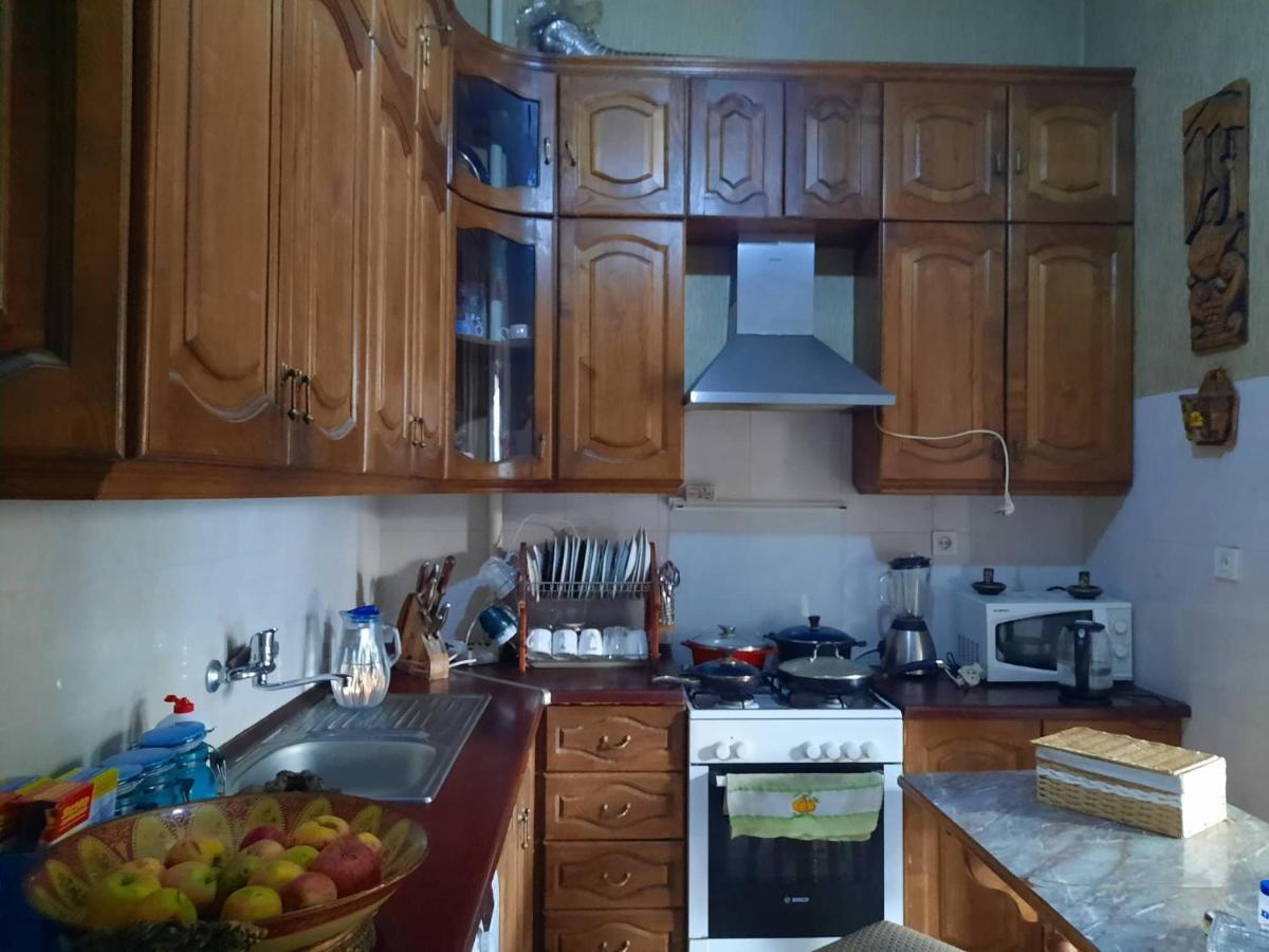Tbilisi Philharmonia Apartment Bagian luar foto